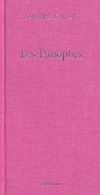Doubles-jeux. Les panoplies : la garde-robe, le strip-tease